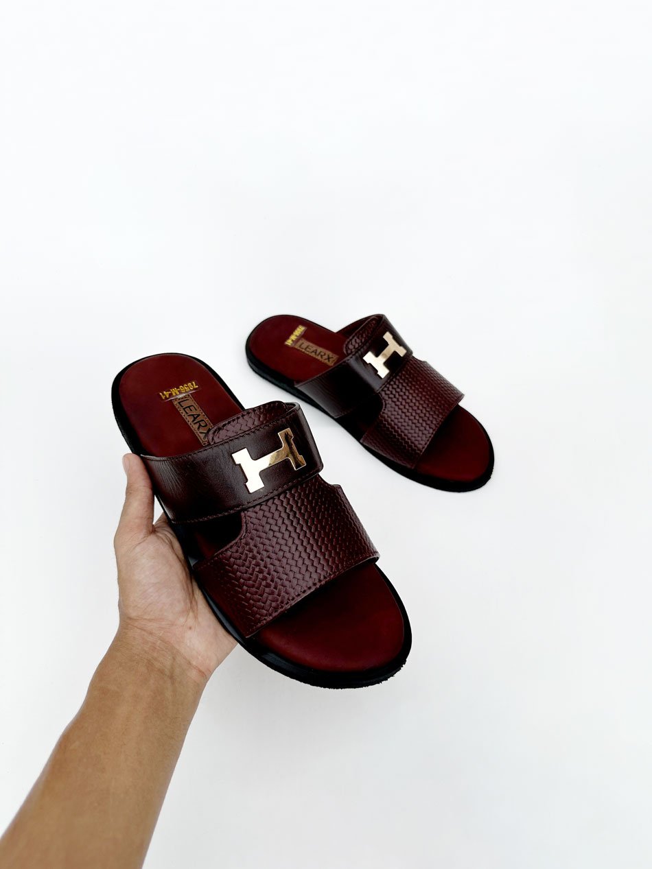 Learx Chocolate Wicker Slide