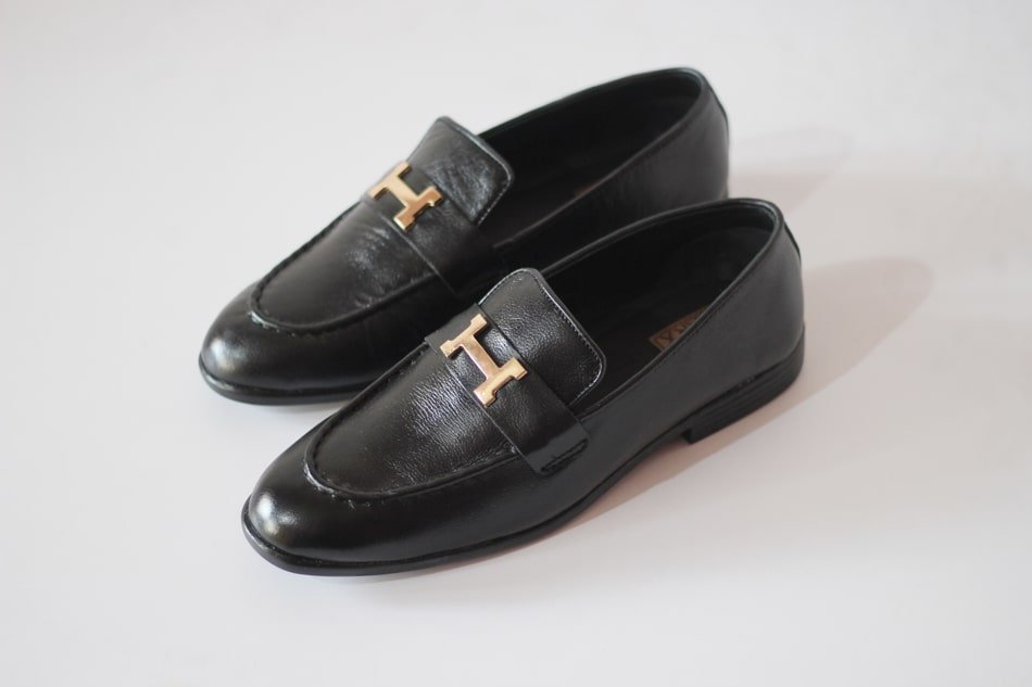 Classic H-Buckle Leather Loafer - Image 3